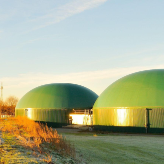 Schwimmendes Solarkraftwerk in der Nähe von Karlsruhe 
