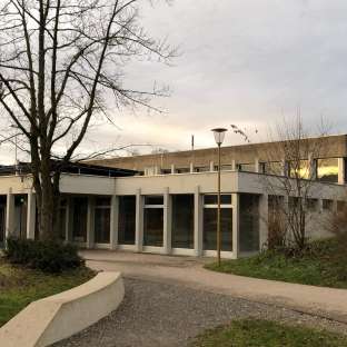 Energetische Betriebsoptimierung für die Gemeinde Reinach.